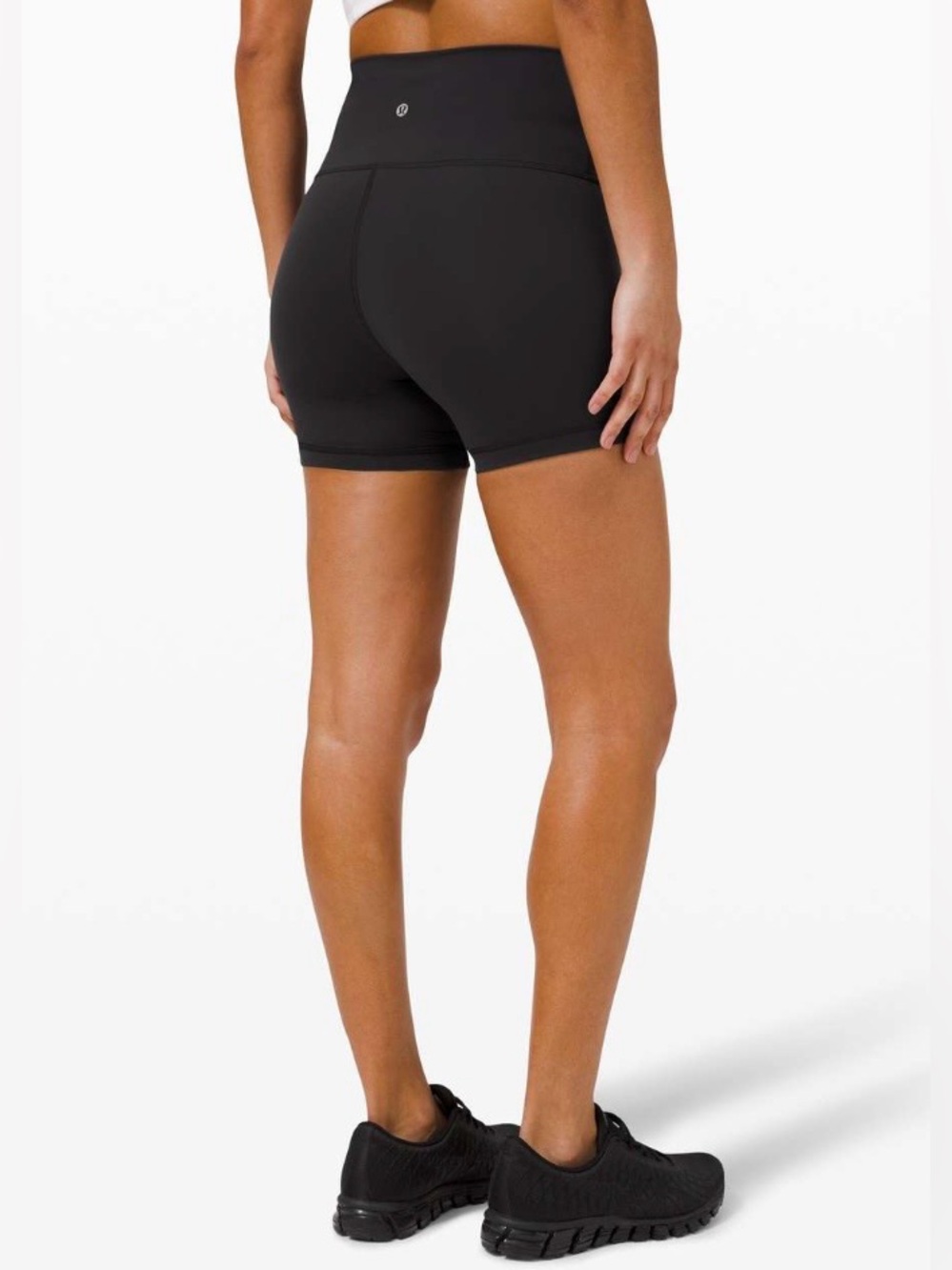 LULULEMON Black Wunder Train High Rise Shorts 4”